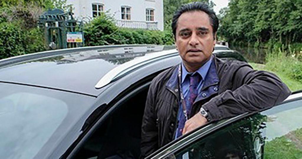 Sanjeev Bhaskar Wins Best TV Character Award