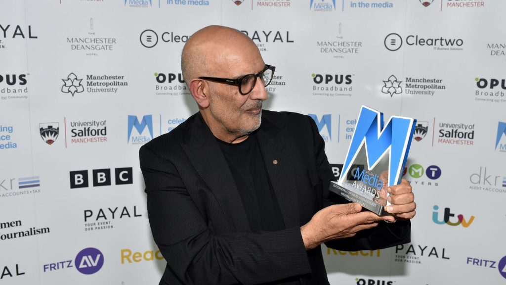 Media pioneer Waseem Mahmood honoured at Asian Media Awards